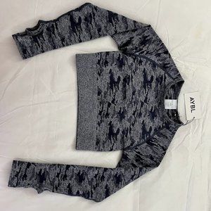 AYBL Camo Seamless Long Sleeve Crop Top - Size Small - Navy Camo